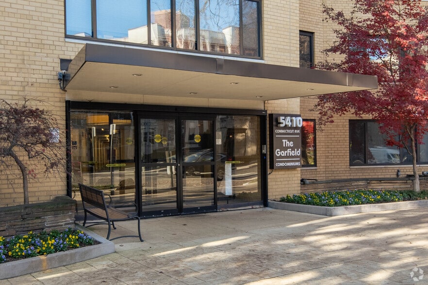More Photos Of 5410 Connecticut Ave NW, Washington Apartments For Sale