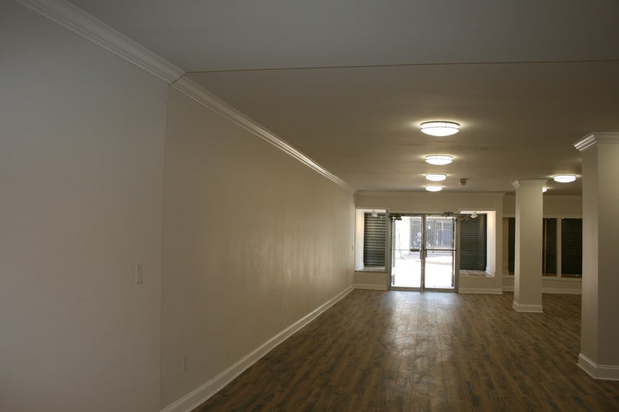 More Photos Of 114 N Howard St, Baltimore Storefront Retail Residential For Sale