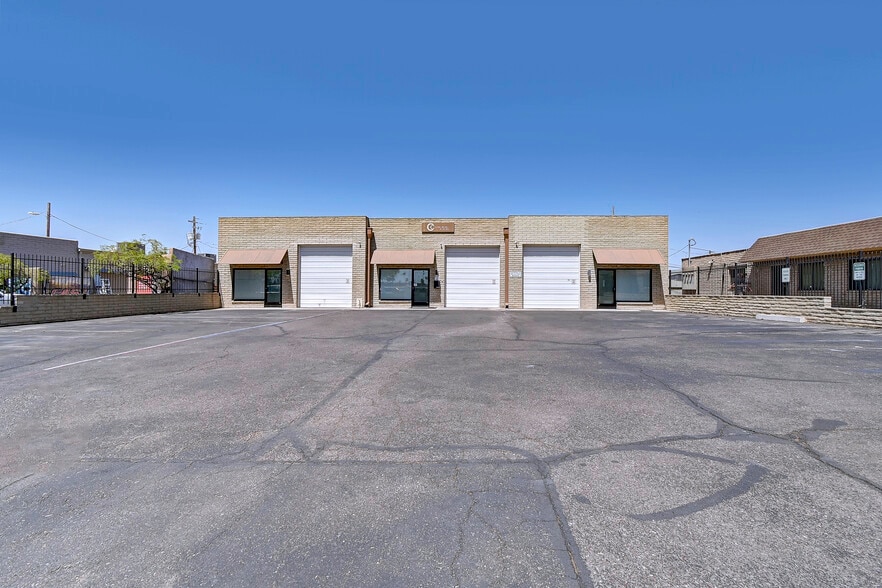 More Photos Of 2928 N 30th St, Phoenix Warehouse For Lease