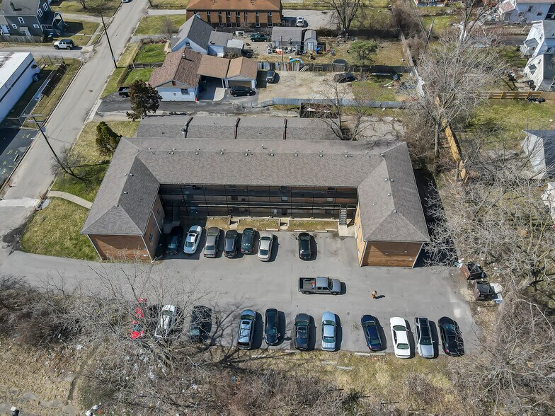 More Photos Of 1928 Agler Rd, Columbus Apartments For Sale
