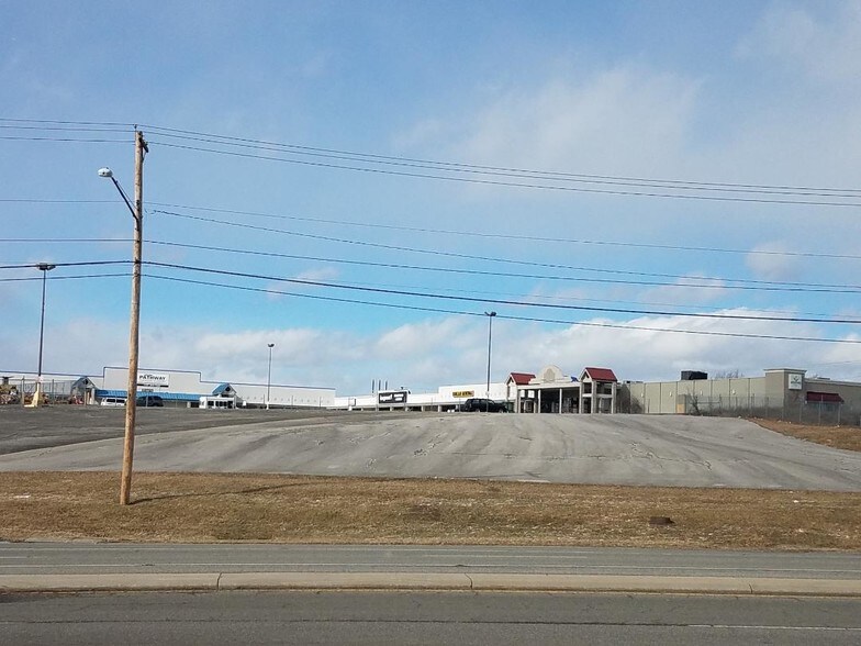 More Photos Of 1540 Roanoke St, Christiansburg Land For Lease