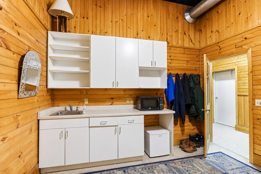 More Photos Of 3440 Meadow Rd, Verona Land For Sale