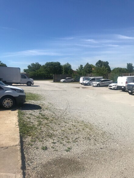 More Photos Of 19450 97th Ave, Mokena Warehouse For Lease
