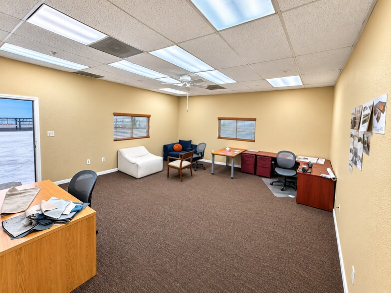 More Photos Of 7805 Paramount Blvd, Pico Rivera Distribution For Lease