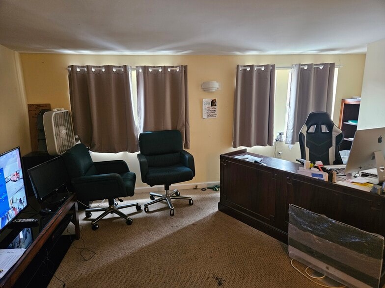 More Photos Of 47 Virginia Ave, Trenton Warehouse For Sale