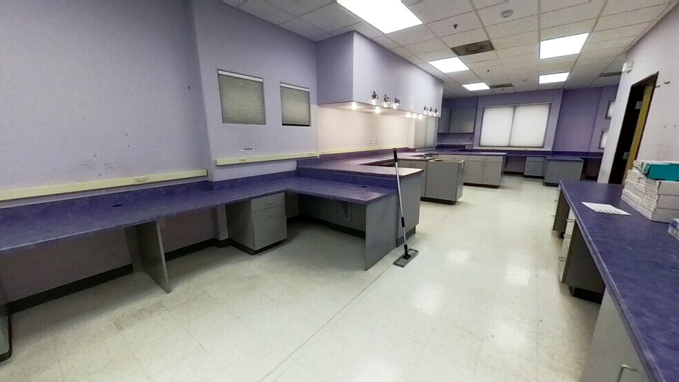 More Photos Of 7485 E Tanque Verde Rd, Tucson Medical For Sale