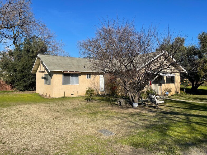 More Photos Of 945 1/2 6th St, Woodland Land For Sale