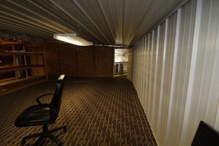 More Photos Of 1223 E Sciota Ave, Peoria Heights Industrial For Lease