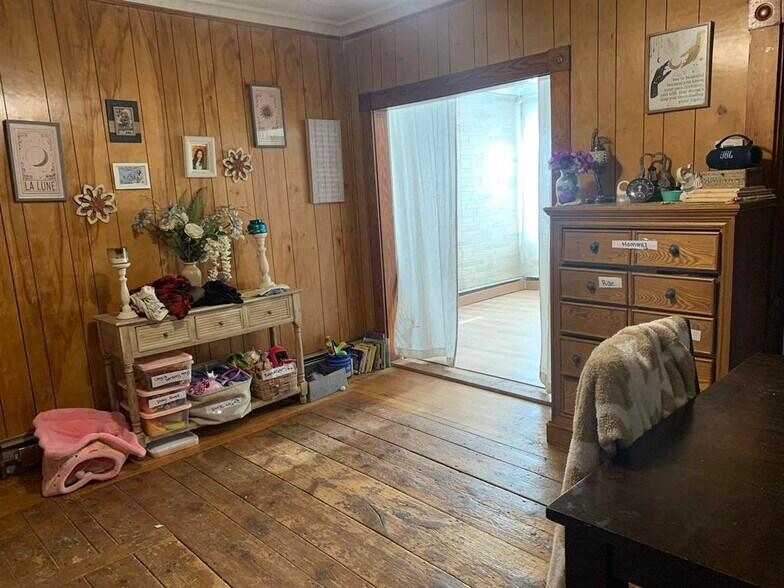 More Photos Of 48 Lafayette St, Rochester Multifamily For Sale