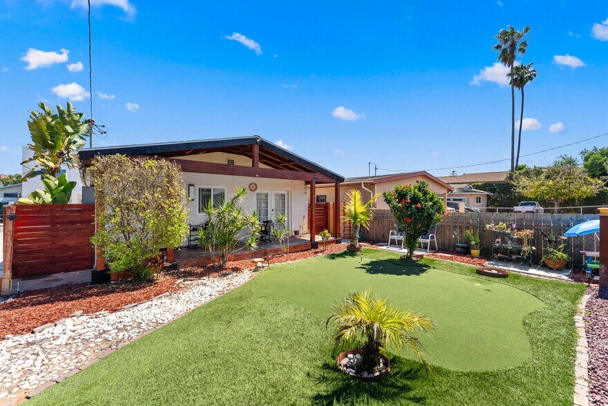 More Photos Of 829 11th St, Imperial Beach Apartments For Sale