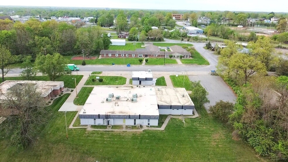 More Photos Of 1708 Jefferson Ave, Mount Vernon Office For Sale