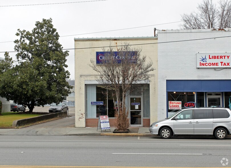More Photos Of 540 E Dekalb St, Camden Storefront For Lease