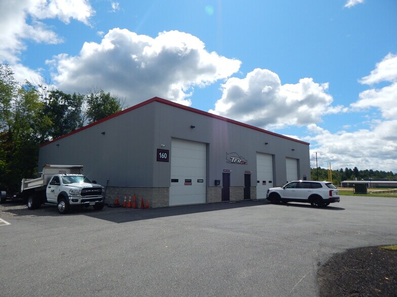 More Photos Of 160 Hartwell St, West Boylston Industrial For Lease