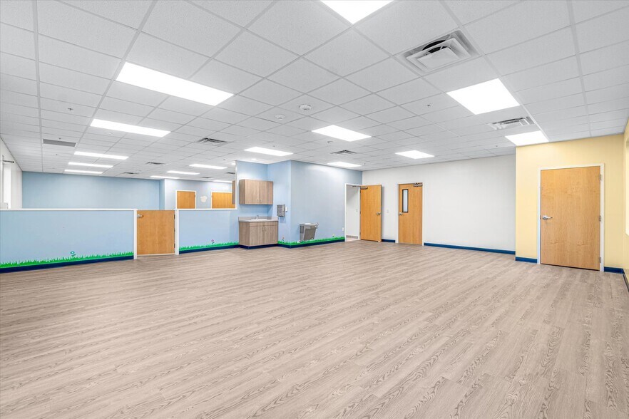 More Photos Of 481 Shores Blvd, Saint Augustine Medical For Sale
