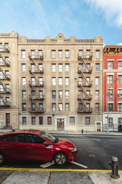 More Photos Of 515 W 170th St, New York Apartments For Sale