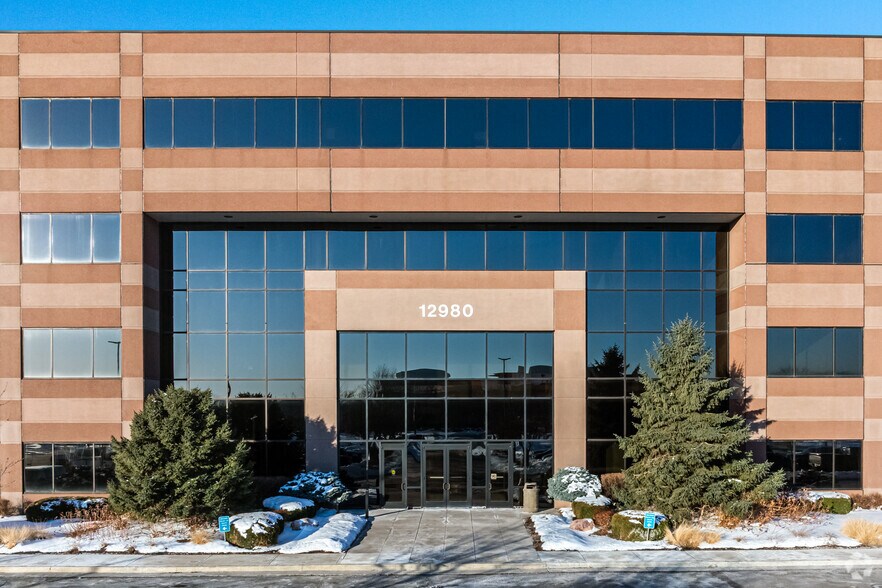 More Photos Of 12980 Foster St, Overland Park Office For Lease