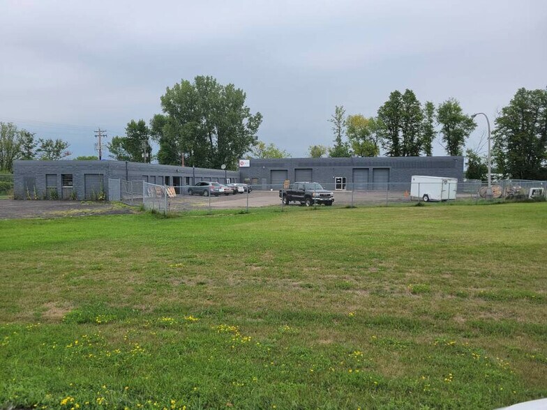 More Photos Of 9651 152nd Ave NE, Forest Lake Industrial For Lease