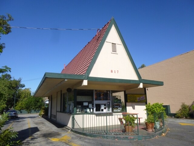 More Photos Of 817 N Lake Ave, Pasadena Fast Food For Lease