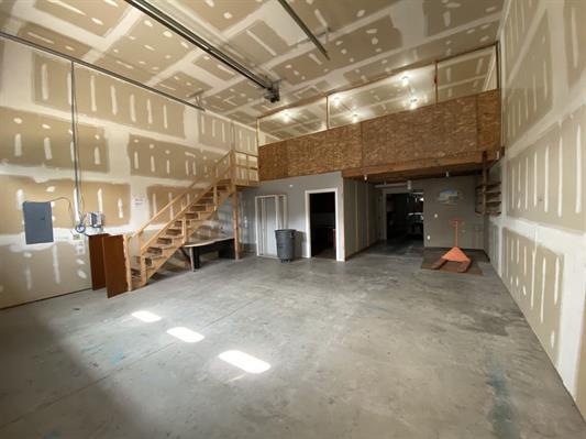 More Photos Of 580 Madison Ave, North Liberty Office For Lease