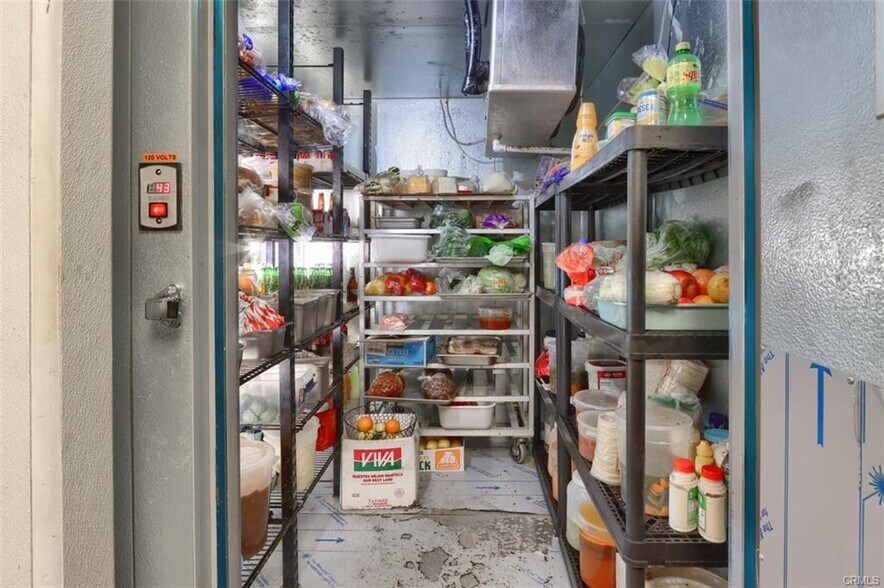 More Photos Of 2675 State Highway 140, Catheys Valley Restaurant For Sale