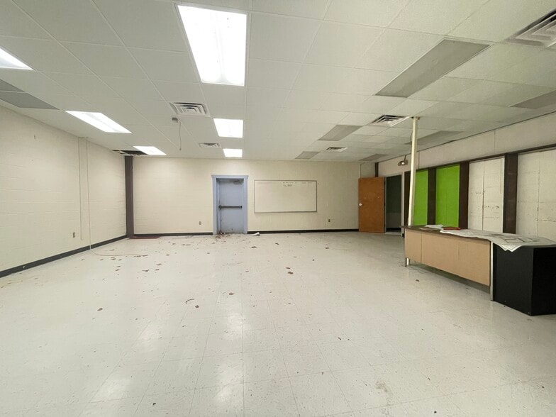 More Photos Of 20550 NE 42nd Pl, Williston Schools For Sale