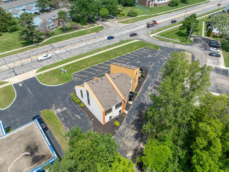More Photos Of 6750 Brandt Pike, Huber Heights Medical For Sale