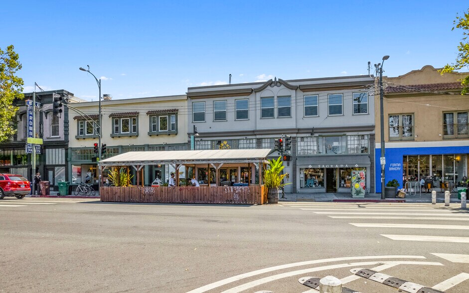 More Photos Of 5000-5004 Telegraph Ave, Oakland Storefront For Sale