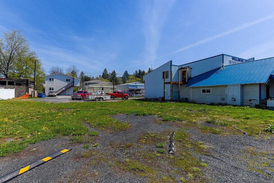 More Photos Of 324 N Main St, Moscow Land For Sale