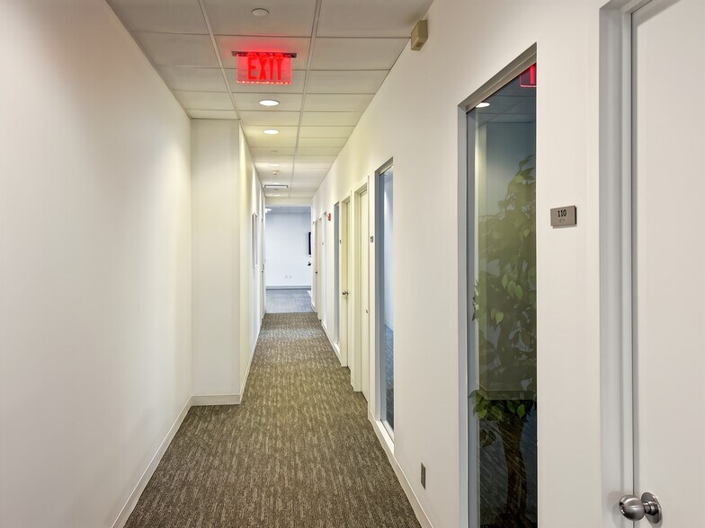 More Photos Of 1 Manhattanville Rd, Purchase Coworking Space