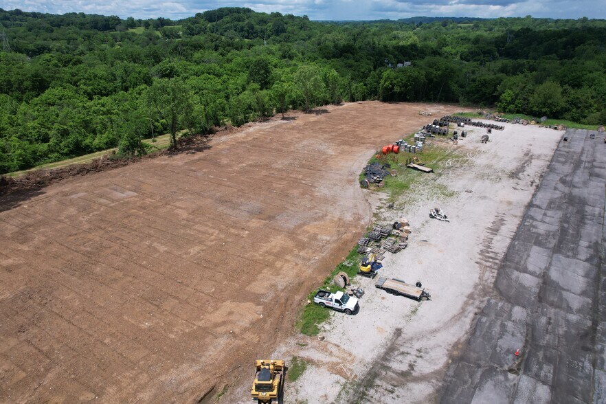 More Photos Of 981 Industrial Park Rd, Columbia Land For Lease