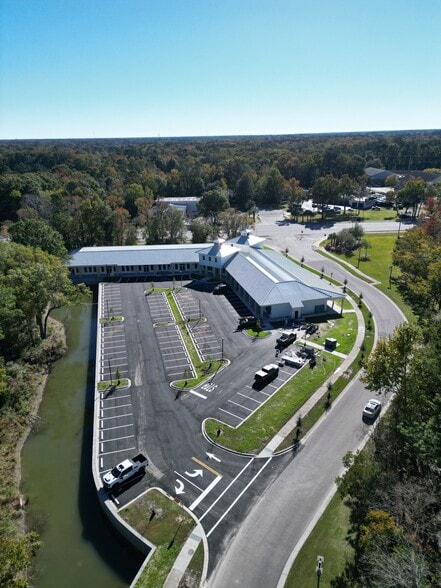 More Photos Of 555 Shadowmoss Pkwy, Charleston General Retail For Lease