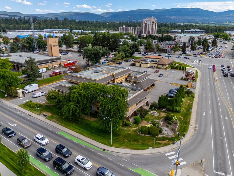 More Photos Of 1755 Dilworth Dr, Kelowna Hotel For Sale