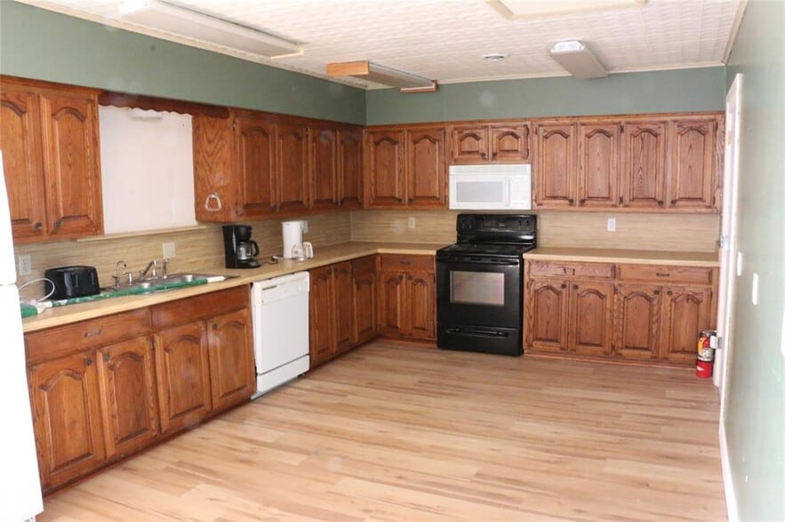 More Photos Of 8210 Schrade Rd, Rowlett Religious Facility For Lease