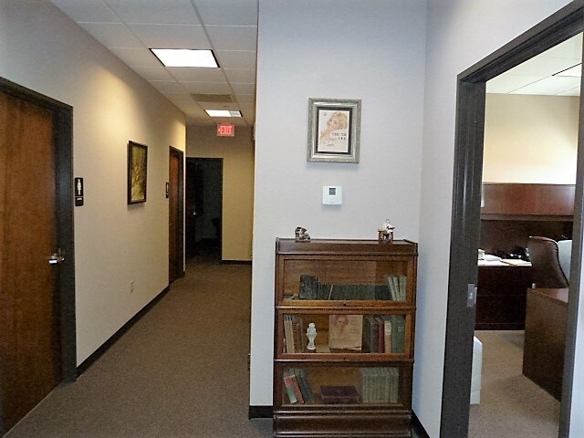 More Photos Of 930 W Ralph Hall Pky, Rockwall Medical For Lease