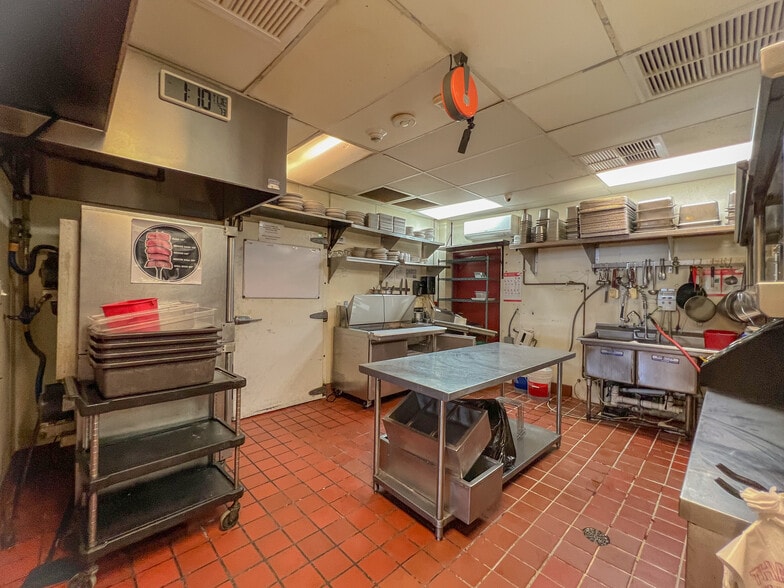 More Photos Of 404 Southard St, Key West Restaurant For Sale