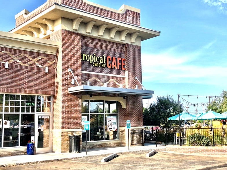 More Photos Of 2401-2493 Interstate 40 W, Amarillo Unknown For Lease