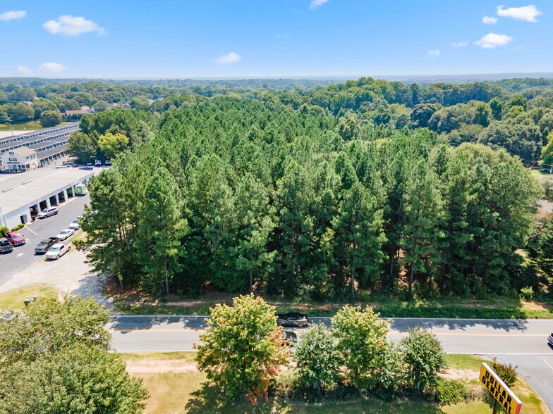 More Photos Of 1244 E Butler Rd, Greenville Land For Sale
