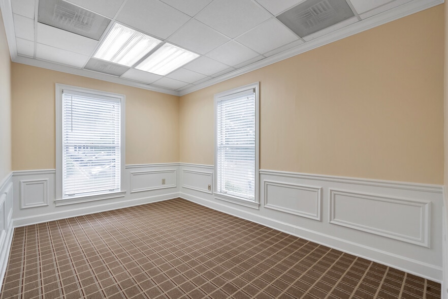 More Photos Of 7000 Peachtree Dunwoody Rd NE, Atlanta Office For Lease