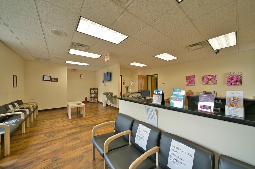 More Photos Of 3620 Biddle Ave, Wyandotte Medical For Sale