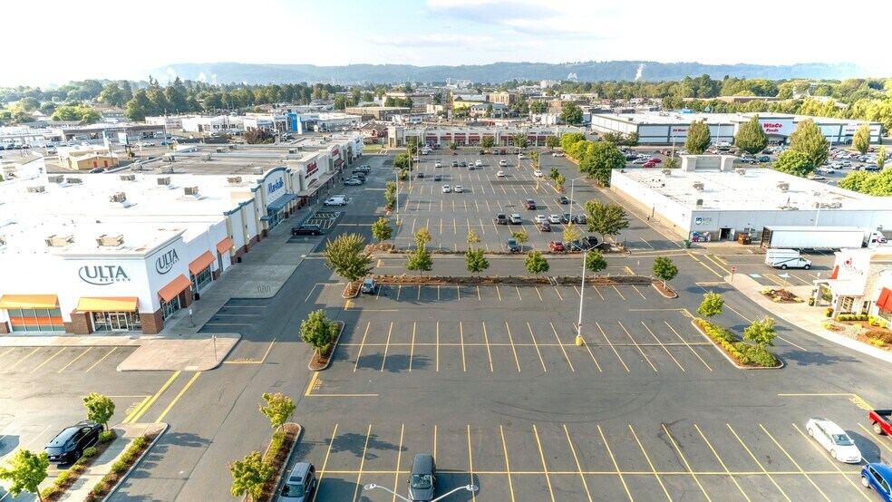 More Photos Of 200 Triangle Ctr, Longview Unknown For Lease