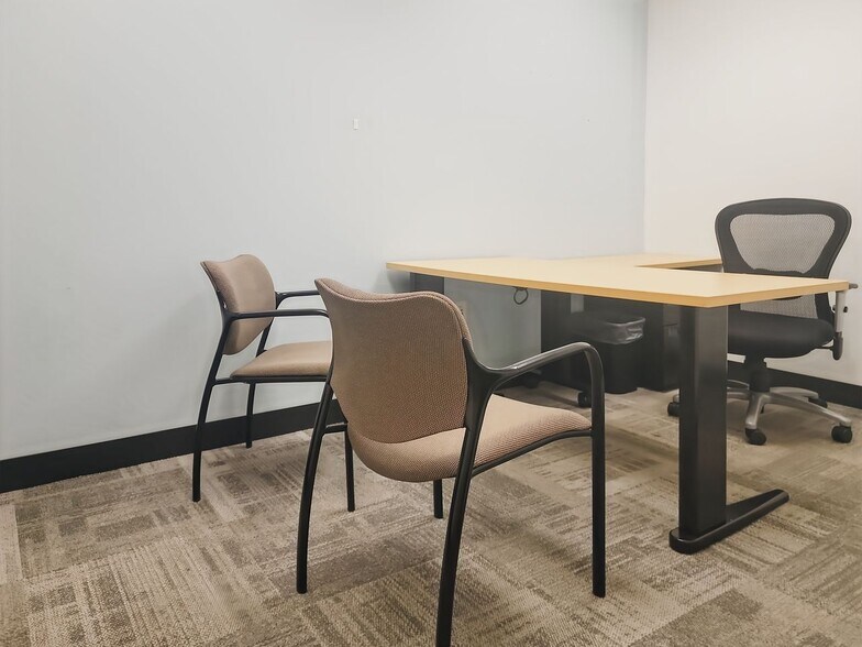 More Photos Of 725 Cool Springs Blvd, Franklin Coworking Space