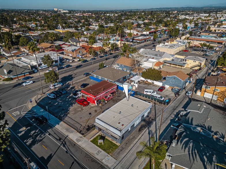 More Photos Of 111 E Wilhelmina St, Anaheim Auto Repair For Lease