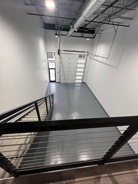 More Photos Of E 2601 TX-121 Building 1, Lewisville Flex For Lease