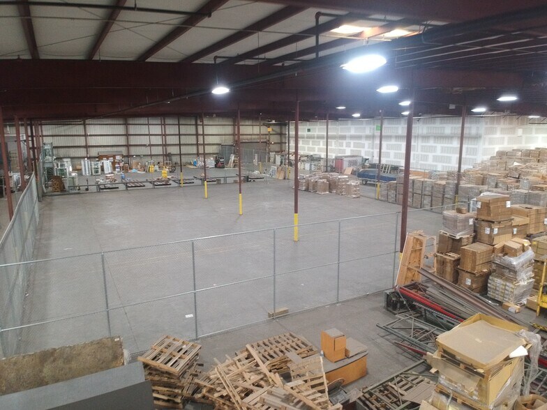 More Photos Of 385 French Collins Rd, Conway Warehouse For Lease