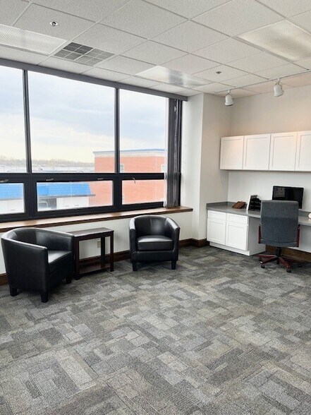 More Photos Of 205 Washington St, Burlington Office For Lease