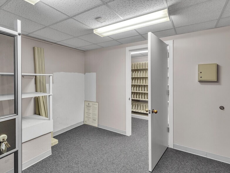 More Photos Of 624 W Main St, Sylva Bank For Sale