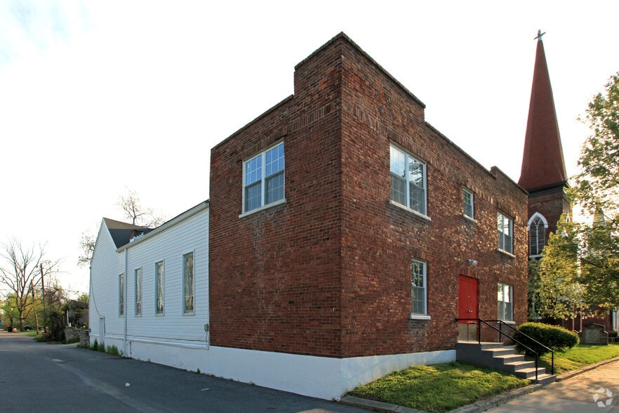More Photos Of 1801 W Chestnut St, Louisville Religious Facility For Sale