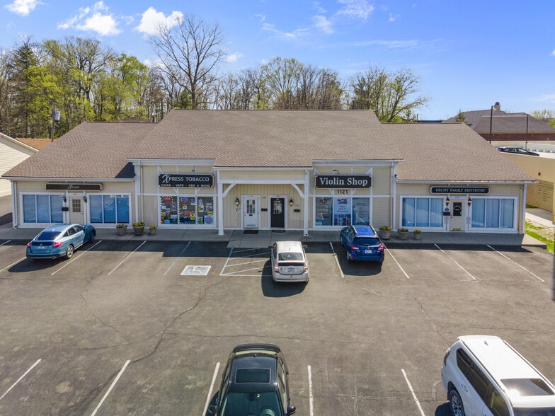 Primary Photo Of 1121 S Rangeline Rd, Carmel Storefront For Lease