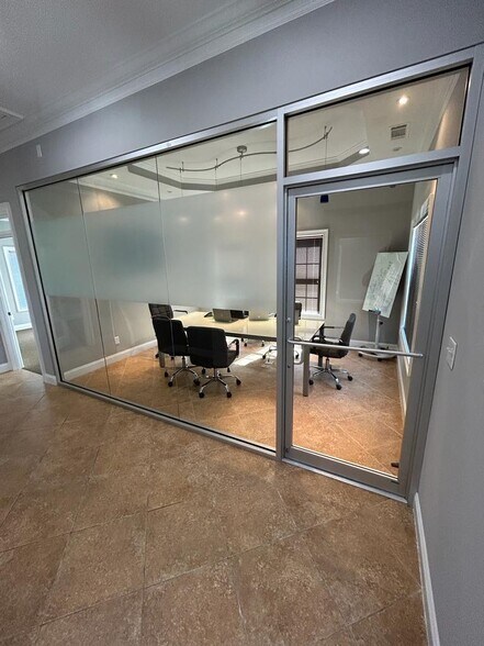 More Photos Of 4485 Tench Rd, Suwanee Office For Sale