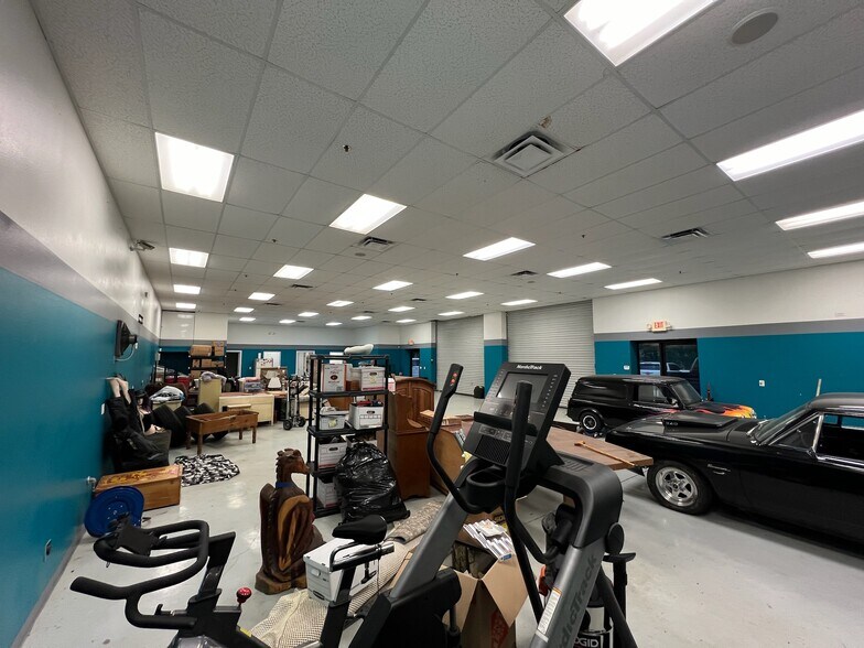 More Photos Of 947 Beville Rd, South Daytona Warehouse For Sale